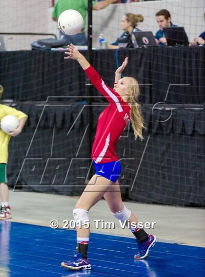 Thumbnail 3 in La Veta vs. Springfield (CHSAA 1A Playoff) photogallery.