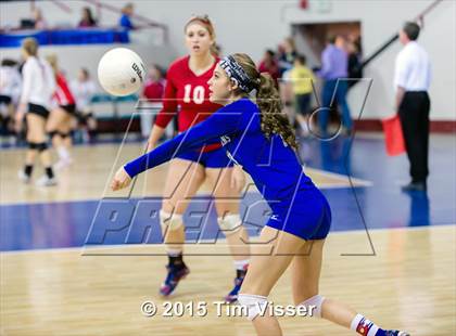 Thumbnail 2 in La Veta vs. Springfield (CHSAA 1A Playoff) photogallery.