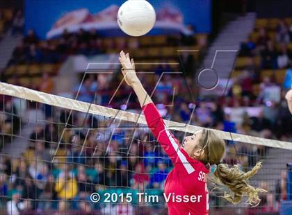 Thumbnail 3 in La Veta vs. Springfield (CHSAA 1A Playoff) photogallery.