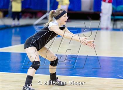 Thumbnail 1 in La Veta vs. Springfield (CHSAA 1A Playoff) photogallery.