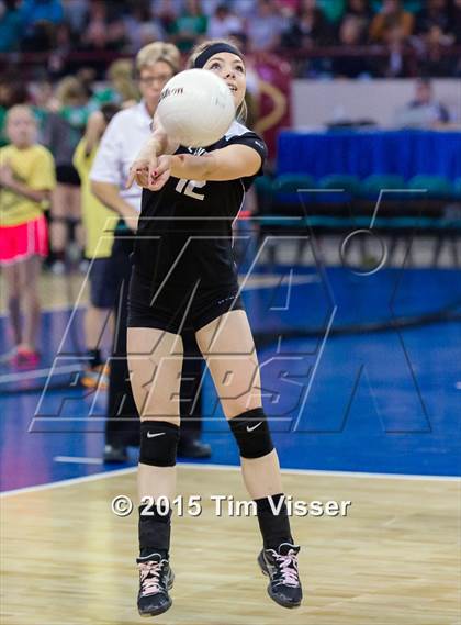 Thumbnail 2 in La Veta vs. Springfield (CHSAA 1A Playoff) photogallery.