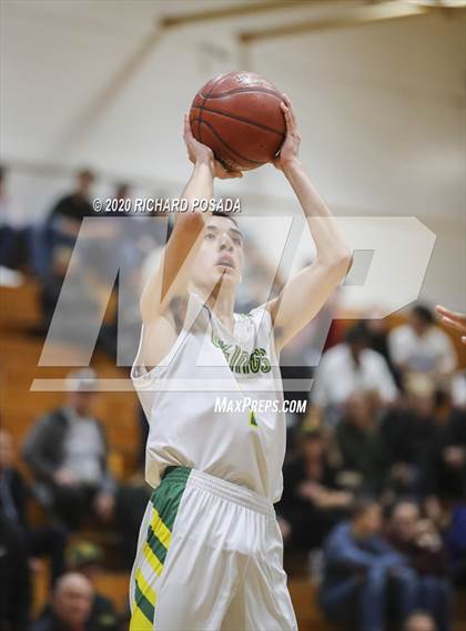 Thumbnail 1 in Tulare Western vs. Kingsburg (Poly Wilhelmsen Tournament) photogallery.