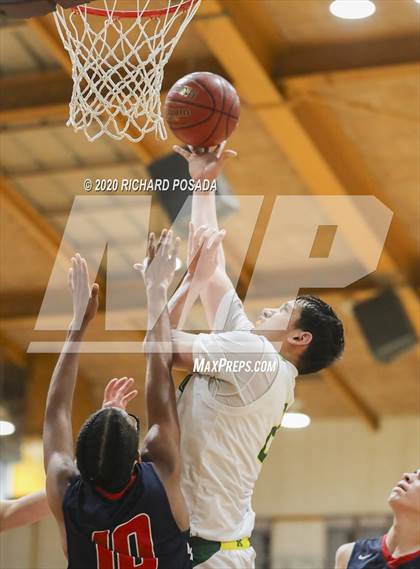 Thumbnail 1 in Tulare Western vs. Kingsburg (Poly Wilhelmsen Tournament) photogallery.
