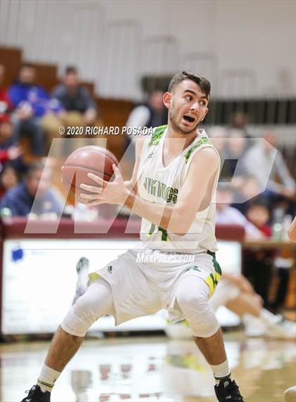 Thumbnail 2 in Tulare Western vs. Kingsburg (Poly Wilhelmsen Tournament) photogallery.