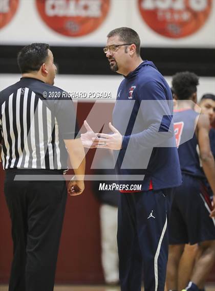 Thumbnail 1 in Tulare Western vs. Kingsburg (Poly Wilhelmsen Tournament) photogallery.