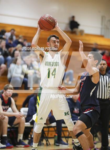 Thumbnail 1 in Tulare Western vs. Kingsburg (Poly Wilhelmsen Tournament) photogallery.