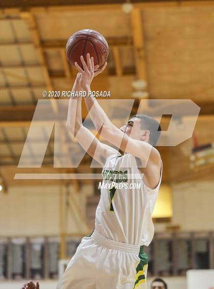 Thumbnail 1 in Tulare Western vs. Kingsburg (Poly Wilhelmsen Tournament) photogallery.