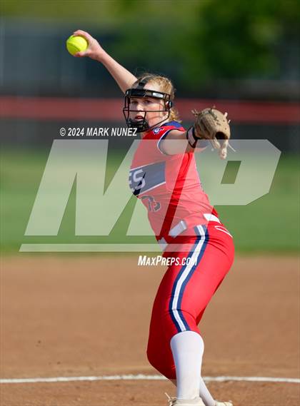 Thumbnail 1 in Davis Sr. @ Pleasant Grove photogallery.