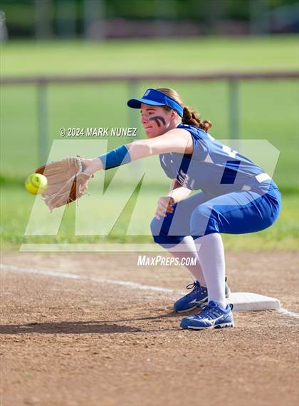 Thumbnail 2 in Davis Sr. @ Pleasant Grove photogallery.