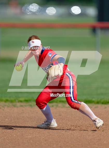Thumbnail 3 in Davis Sr. @ Pleasant Grove photogallery.