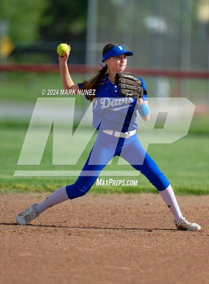 Thumbnail 1 in Davis Sr. @ Pleasant Grove photogallery.