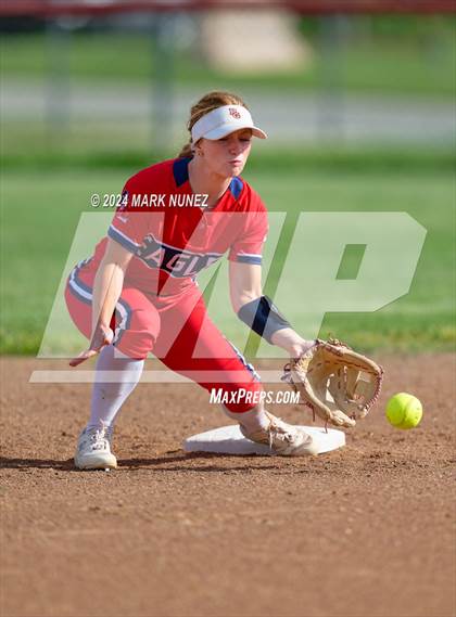 Thumbnail 1 in Davis Sr. @ Pleasant Grove photogallery.
