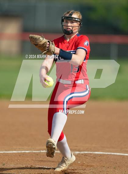 Thumbnail 2 in Davis Sr. @ Pleasant Grove photogallery.