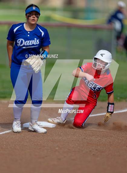 Thumbnail 1 in Davis Sr. @ Pleasant Grove photogallery.