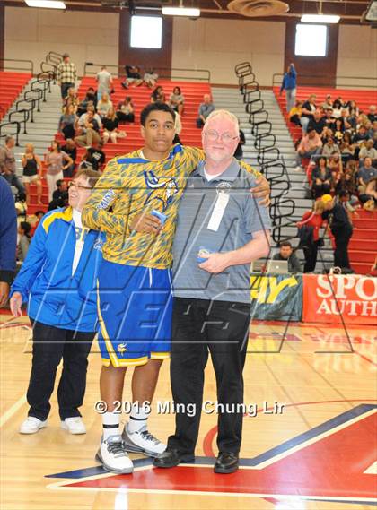 Thumbnail 2 in St. Bernard vs. Rancho Christian (CIF SoCal Regional D5 Final) photogallery.
