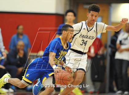 Thumbnail 2 in St. Bernard vs. Rancho Christian (CIF SoCal Regional D5 Final) photogallery.