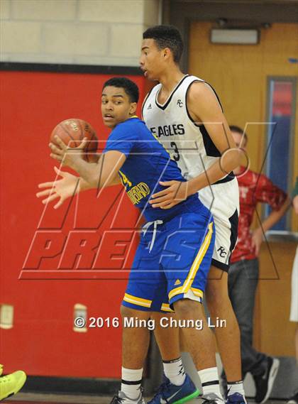 Thumbnail 2 in St. Bernard vs. Rancho Christian (CIF SoCal Regional D5 Final) photogallery.