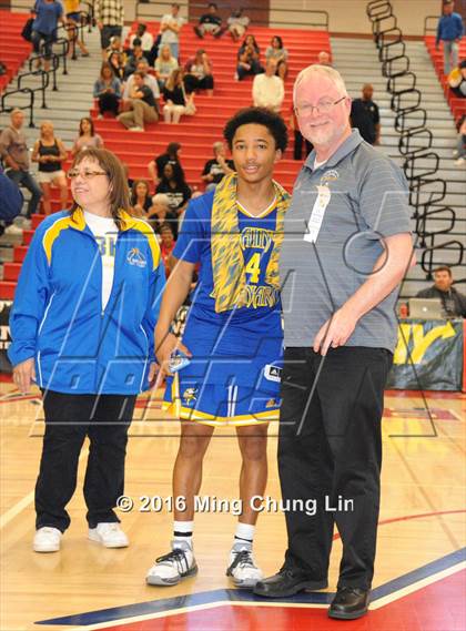 Thumbnail 2 in St. Bernard vs. Rancho Christian (CIF SoCal Regional D5 Final) photogallery.