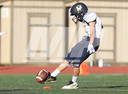 Thumbnail 1 in Oak Park vs Mission Prep photogallery.