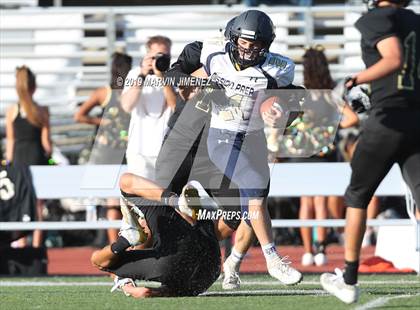 Thumbnail 2 in Oak Park vs Mission Prep photogallery.