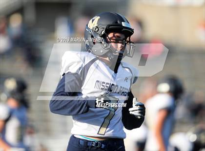Thumbnail 1 in Oak Park vs Mission Prep photogallery.