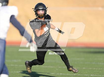 Thumbnail 3 in Oak Park vs Mission Prep photogallery.
