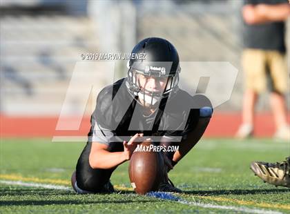 Thumbnail 1 in Oak Park vs Mission Prep photogallery.