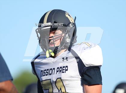 Thumbnail 2 in Oak Park vs Mission Prep photogallery.