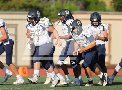 Thumbnail 2 in Oak Park vs Mission Prep photogallery.