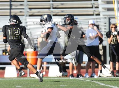 Thumbnail 1 in Oak Park vs Mission Prep photogallery.