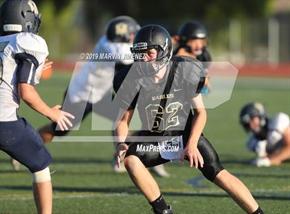 Thumbnail 3 in Oak Park vs Mission Prep photogallery.
