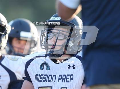 Thumbnail 3 in Oak Park vs Mission Prep photogallery.