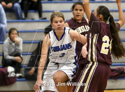 Thumbnail 3 in Valley Christian vs Winslow photogallery.