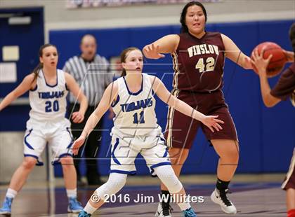 Thumbnail 2 in Valley Christian vs Winslow photogallery.
