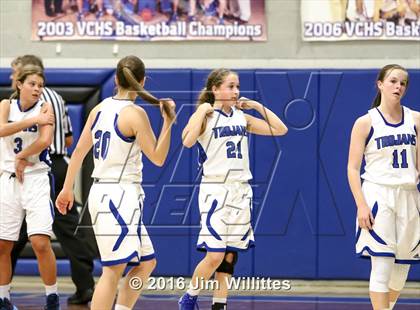 Thumbnail 2 in Valley Christian vs Winslow photogallery.