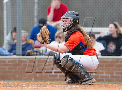 Thumbnail 2 in Marvin Ridge vs Hough photogallery.