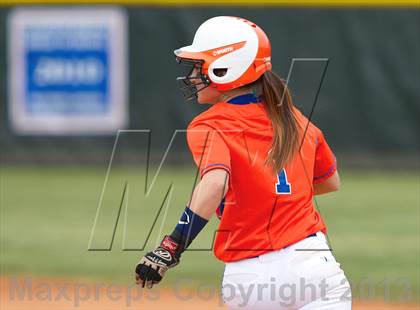 Thumbnail 1 in Marvin Ridge vs Hough photogallery.