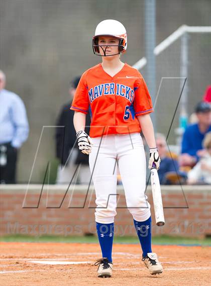 Thumbnail 2 in Marvin Ridge vs Hough photogallery.