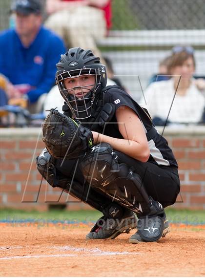 Thumbnail 1 in Marvin Ridge vs Hough photogallery.