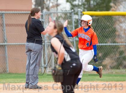 Thumbnail 3 in Marvin Ridge vs Hough photogallery.
