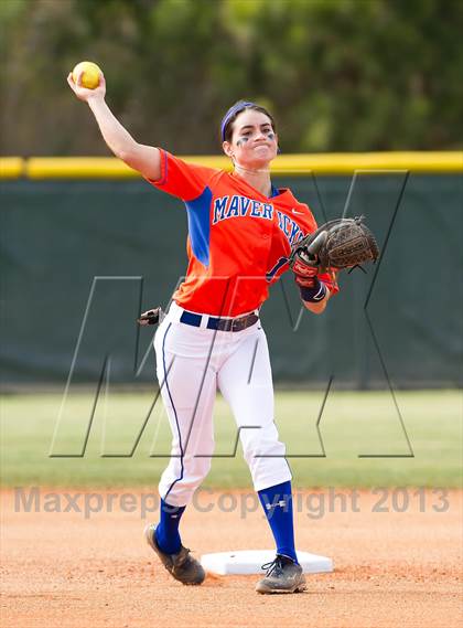 Thumbnail 2 in Marvin Ridge vs Hough photogallery.