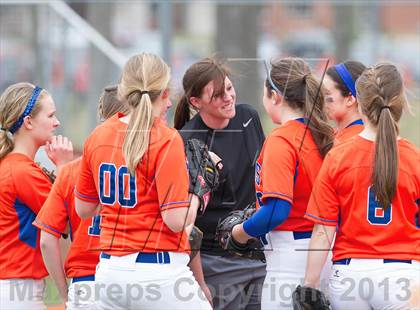 Thumbnail 2 in Marvin Ridge vs Hough photogallery.