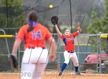 Thumbnail 3 in Marvin Ridge vs Hough photogallery.