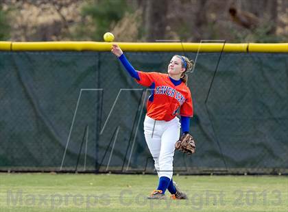 Thumbnail 2 in Marvin Ridge vs Hough photogallery.