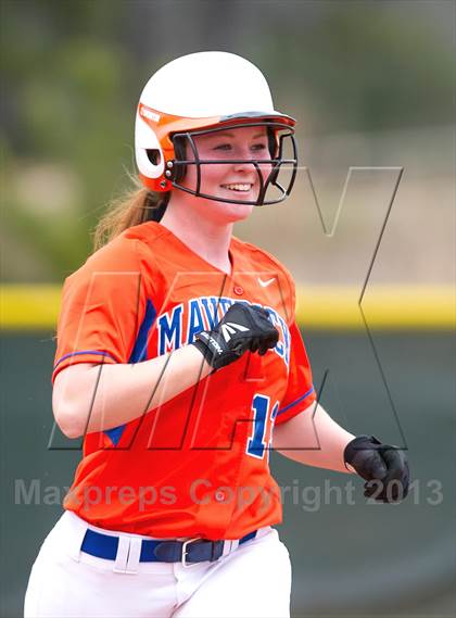 Thumbnail 3 in Marvin Ridge vs Hough photogallery.
