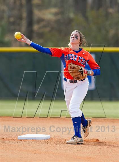 Thumbnail 2 in Marvin Ridge vs Hough photogallery.
