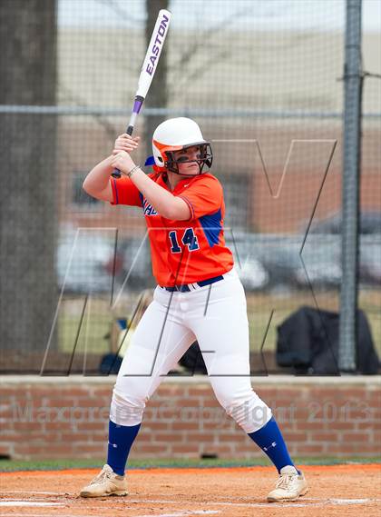 Thumbnail 3 in Marvin Ridge vs Hough photogallery.