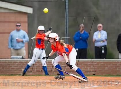 Thumbnail 3 in Marvin Ridge vs Hough photogallery.