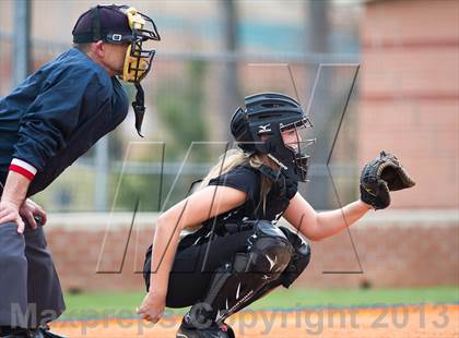Thumbnail 3 in Marvin Ridge vs Hough photogallery.