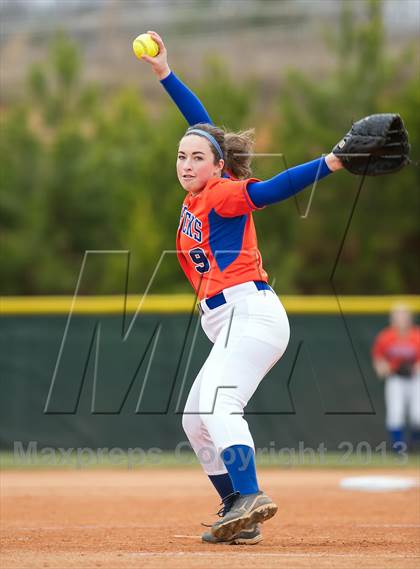 Thumbnail 3 in Marvin Ridge vs Hough photogallery.